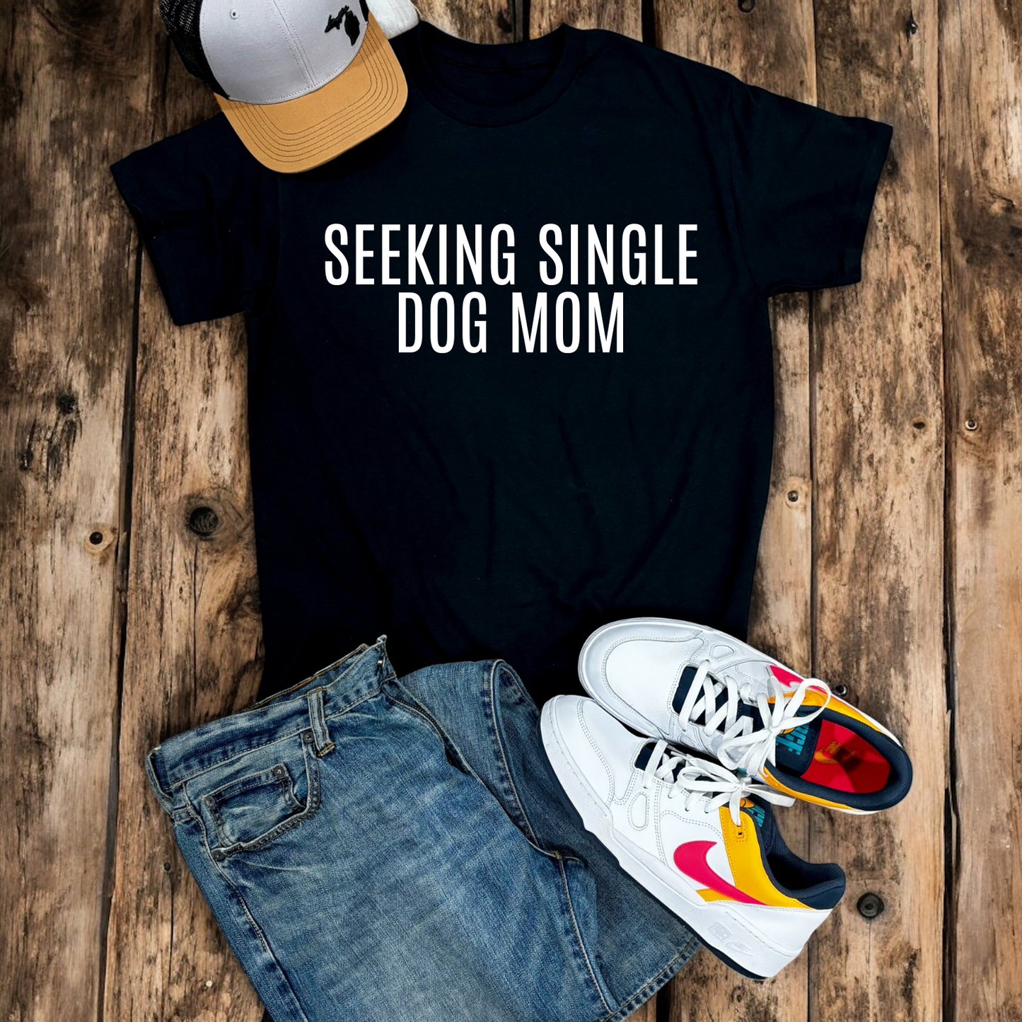 Seeking Single Dog Mom | Tee